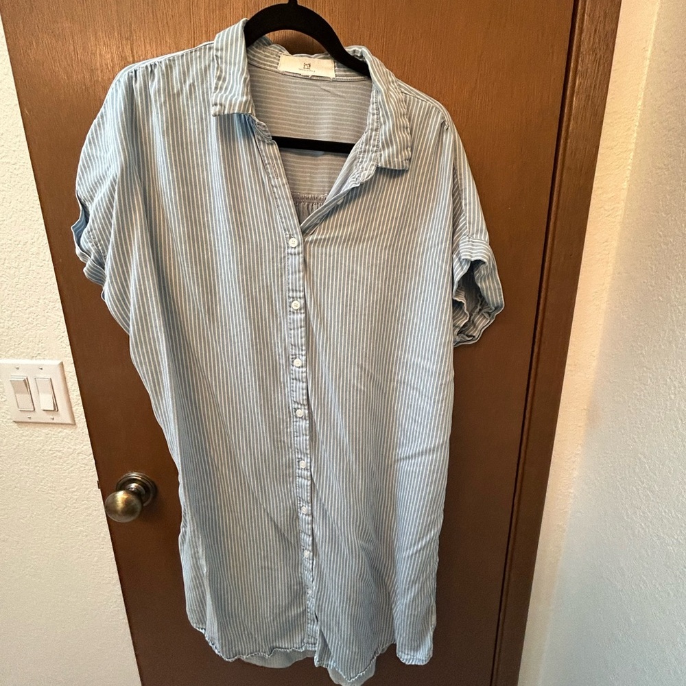 Light Blue Striped Short-Sleeve Button-Up Shirt dress